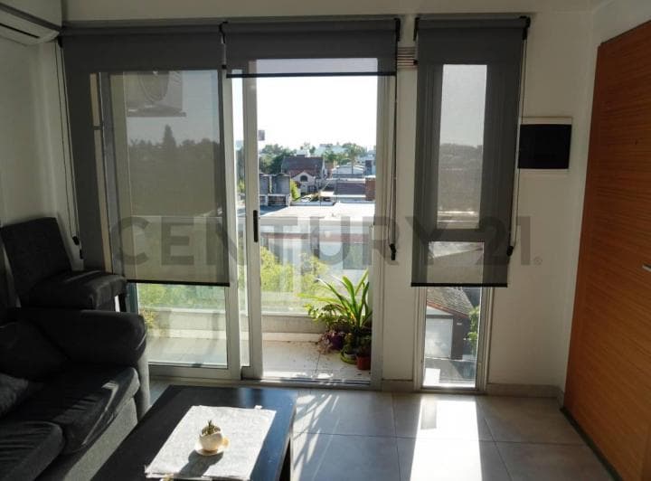 Impecable 2 Ambientes - Edificio 2023 - 3° Piso Frente con Balcón - El Palomar - 2