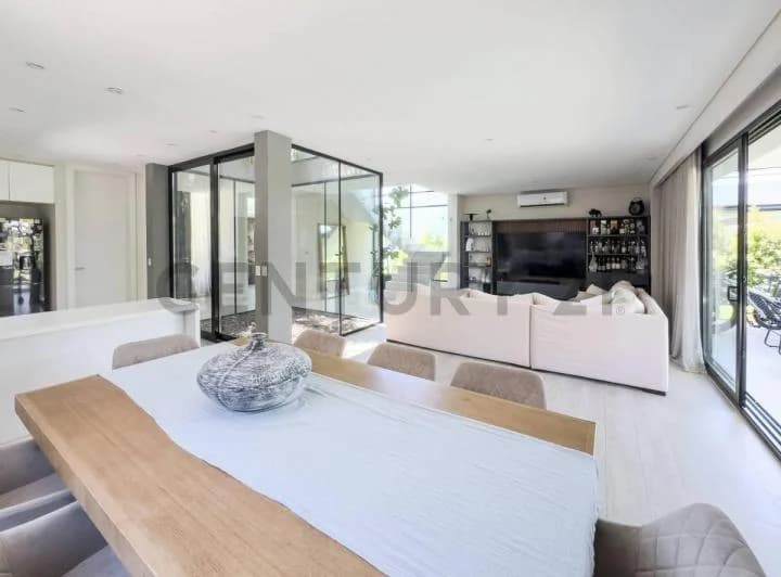 Casa Moderna en Venta en Castaños Nordelta Tigre en Lote Interno - 5