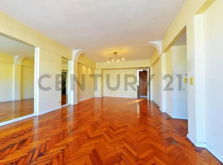 Excepcional Dúplex en Recoleta con Terraza - Cochera - Seguridad 24 Hs - 2