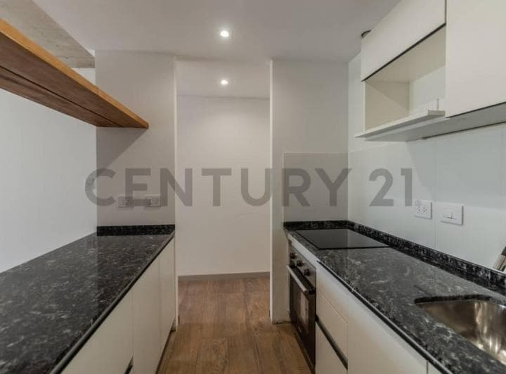 Venta Monoambiente con Balcón en Caballito - 3