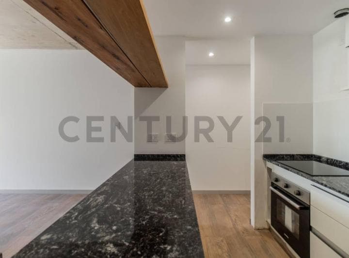 Venta Monoambiente con Balcón en Caballito - 4