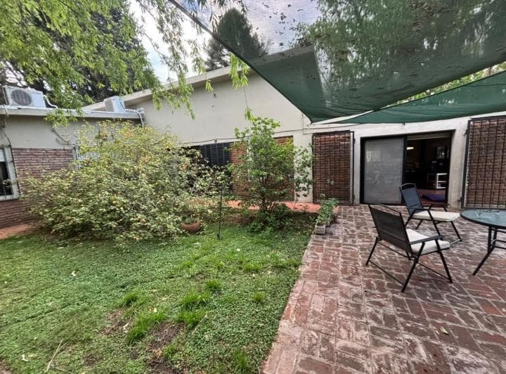 Venta Casa con Amplio Terreno Roldán - 3