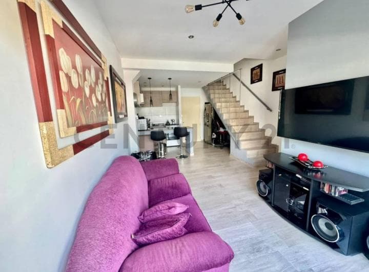 Venta PH 2 Ambientes Tipo Dúplex en Villa Pueyrredón - 3