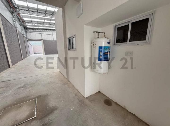 Galpón a Estrenar en Venta – Ituzaingó Norte | Zona Industrial | Usd 340.000 - 5