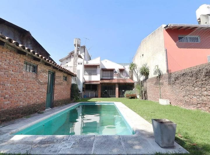 Venta Casa 4 Ambientes con Pileta, Munro, Vte. Lopez - 3
