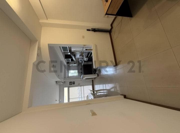 Exclusivo Semipiso Al Frente | 2 Ambientes y Medio | Balcón con Parrilla | Vista - 5