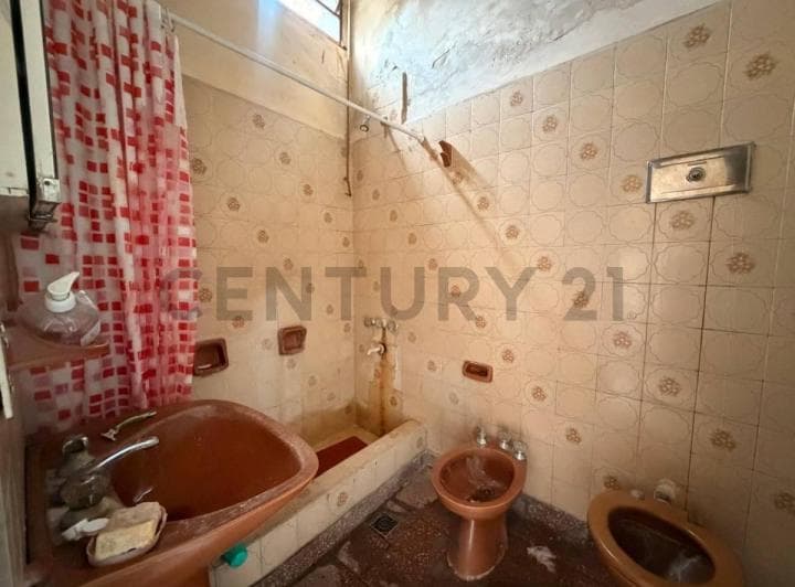 Casa/ Lote en Venta en Ramos Mejia Sur. Apta Credito. Acepta Permuta. - 5