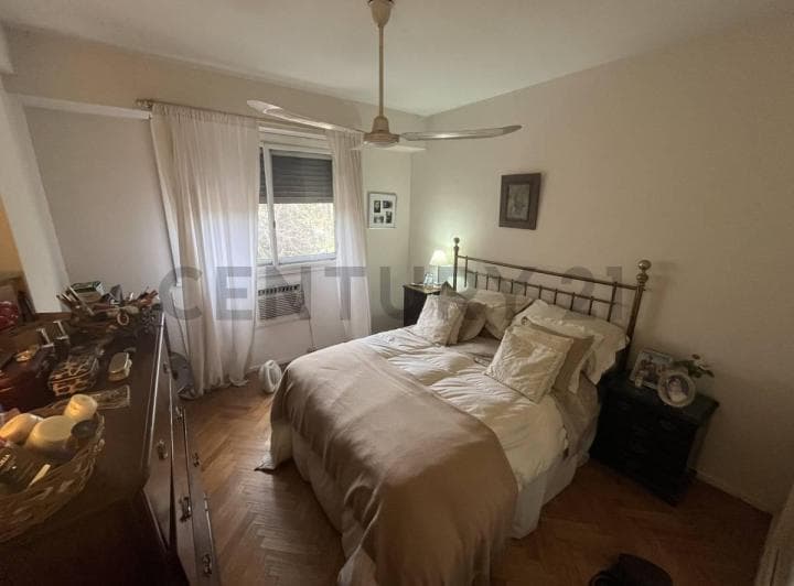 Departamento de Dos Dorm. en Venta en Olivos. - 5