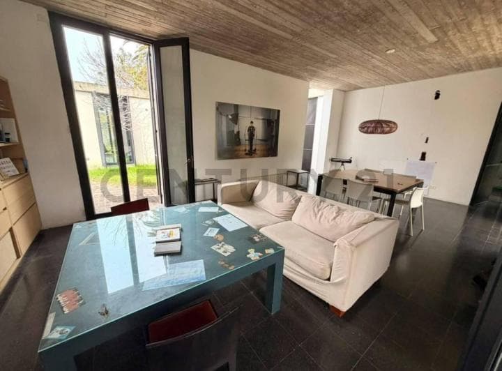 Casa en Venta de 3 Dorm. en Villa Elisa, Partido de La Plata - 4