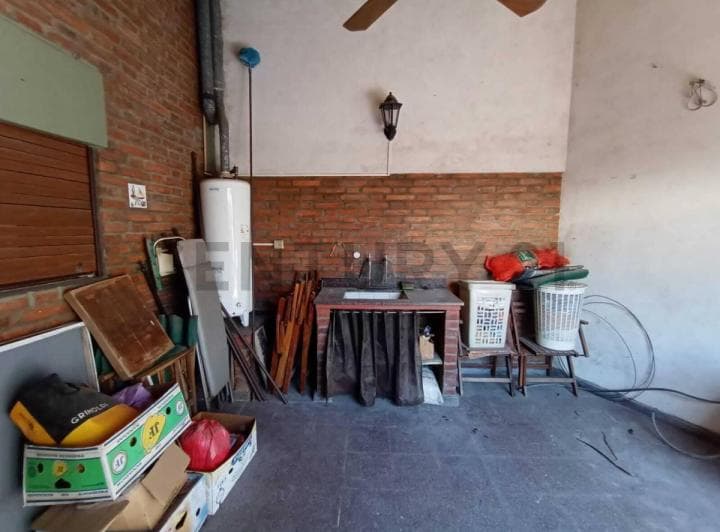Se Vende Casa en Barrio Jardin, La Plata - 5