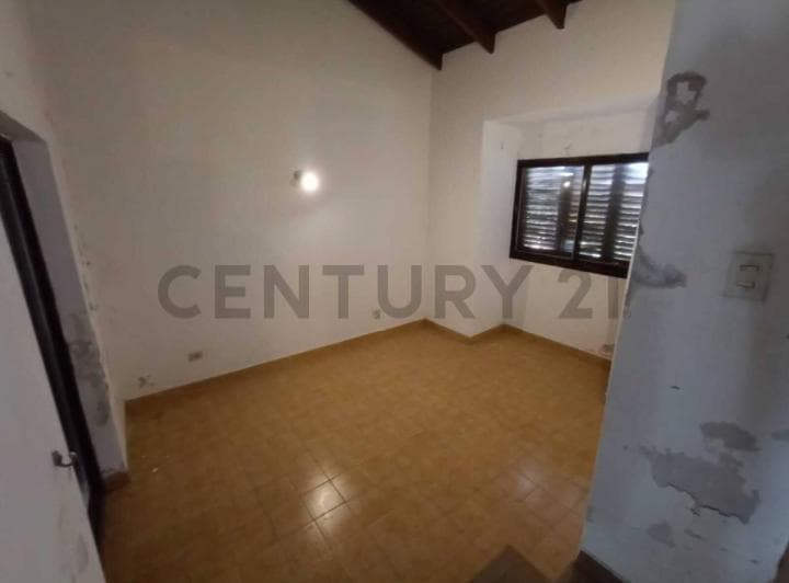 Se Vende Casa en Barrio Jardin, La Plata - 3