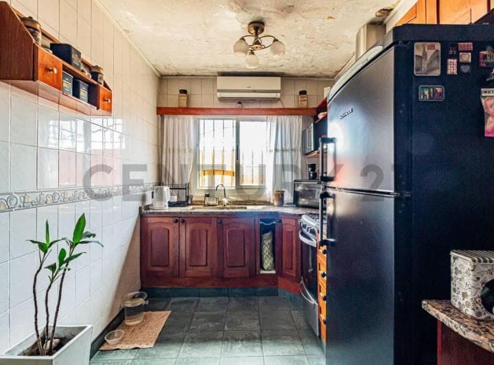 PH 3 Ambientes en Venta en Villa Dominico con Terraza Sin Expensas - 2
