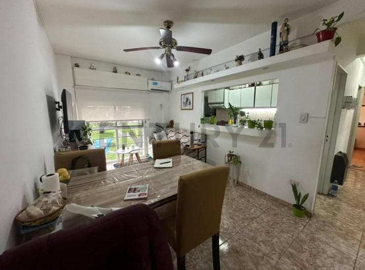 Departamento 2 Dorm. en Venta Posible Apto Banco - 2