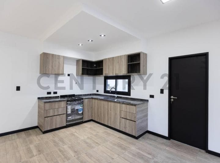 Venta Casa 5 Ambientes Apto Credito - a Estrenar en Caseros - Acepta Permuta - 3