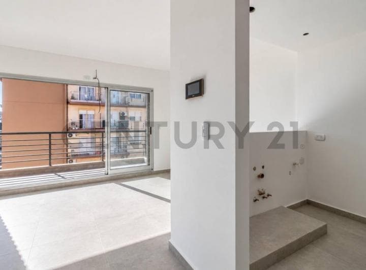 Venta Departamento Dos Ambientes a Estrenar, en Av Cabildo 4089 - 3