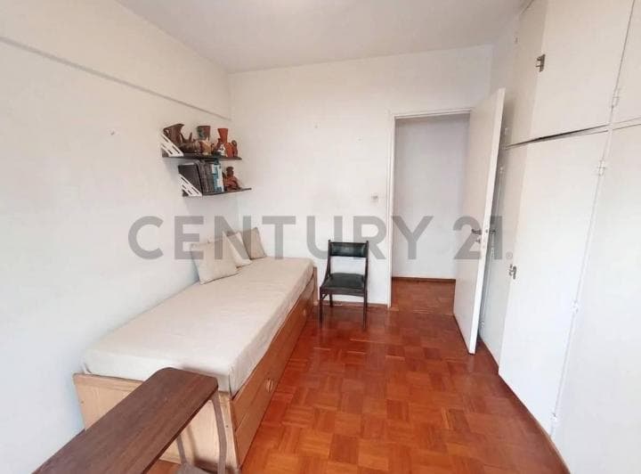 Venta Dpto. 4 Ambientes con 3 Dorm. y Balcón | Villa Crespo a 200 m. Est - 5