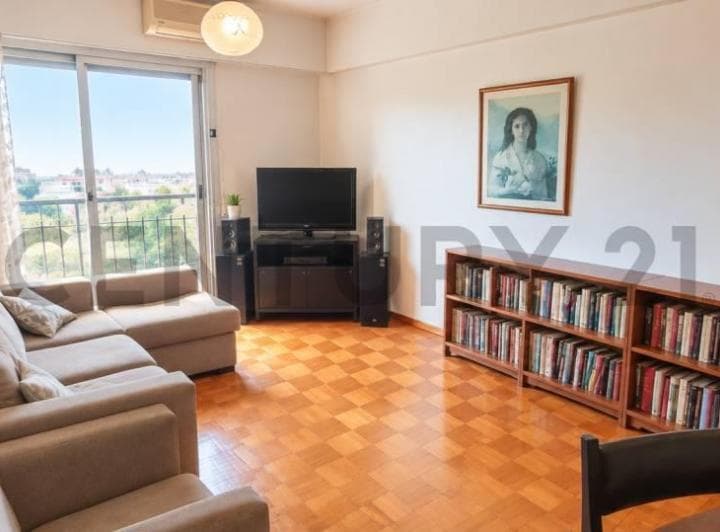 Venta Dpto. 4 Ambientes con 3 Dorm. y Balcón | Villa Crespo a 200 m. Est - 2