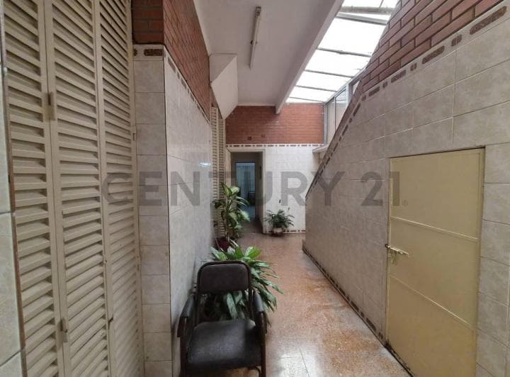 Venta PH 5 Ambientes en Velez Sarsfield Apto Permuta - 2