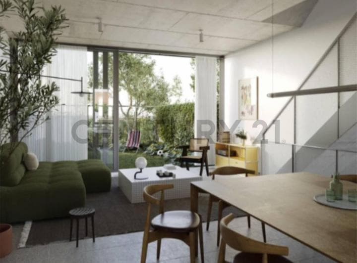 Venta Tipo Casa 5 Ambientes en Belgrano con Cochera, Parrilla, Balcon y Jardin - 3