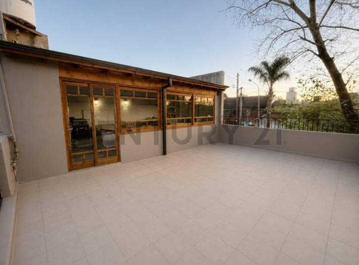Venta PH 3 Ambientes - Sin Expensas - Patio - Quincho y Dos Terrazas - Castelar Norte - 5