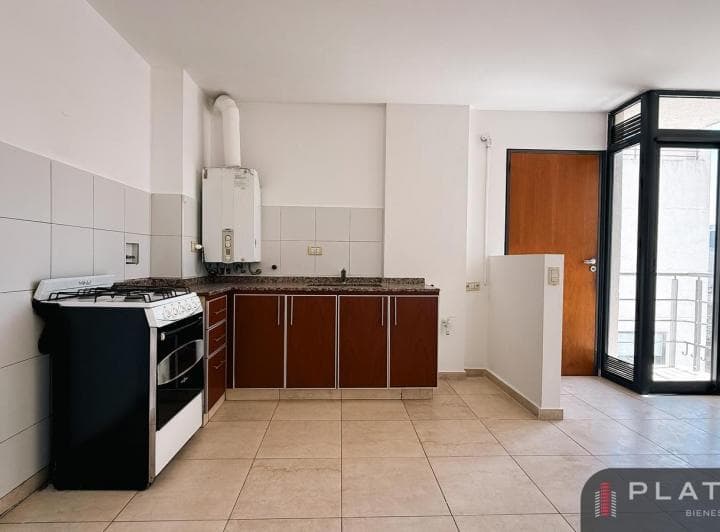 Departamento en Alquiler de 2 Dorm. - Cofico, Expensas Bajas - 5