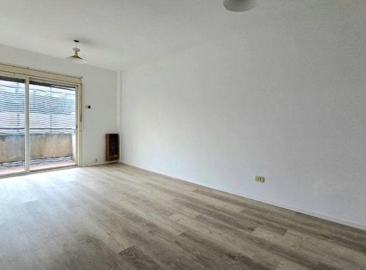Venta Departamento de 3 Ambientes Almagro Cochera - 4