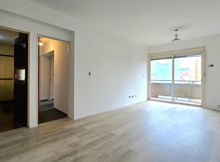 Venta Departamento de 3 Ambientes Almagro Cochera - 3