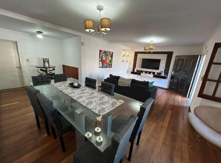 Venta Casa 4 Dorm. y Pileta B San Salvador - 4