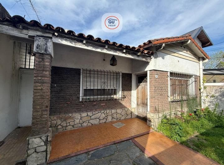 Casa a Refaccionar C/depto - 3