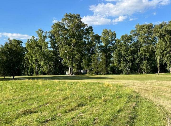 Lote de 2.762 m² en Pinares Country Club Capilla - 3