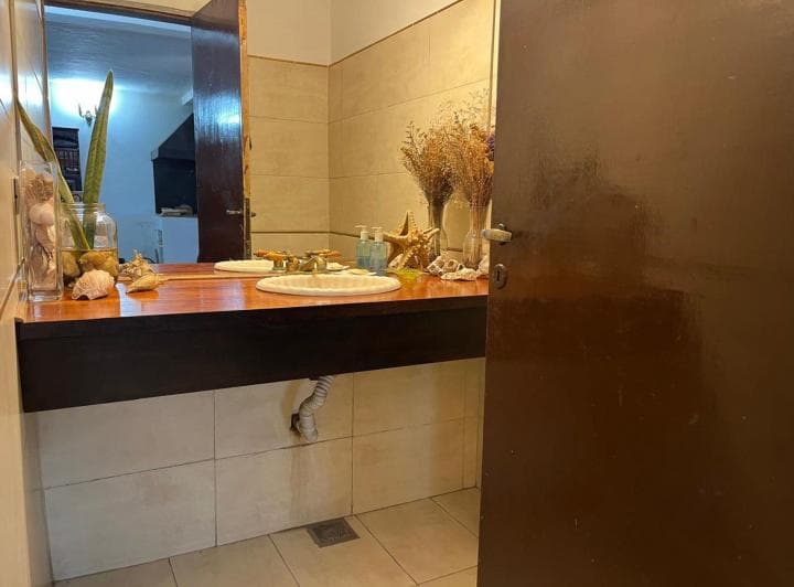 Venta Casa 4amb + Dpto 2 Amb William Morris - 5