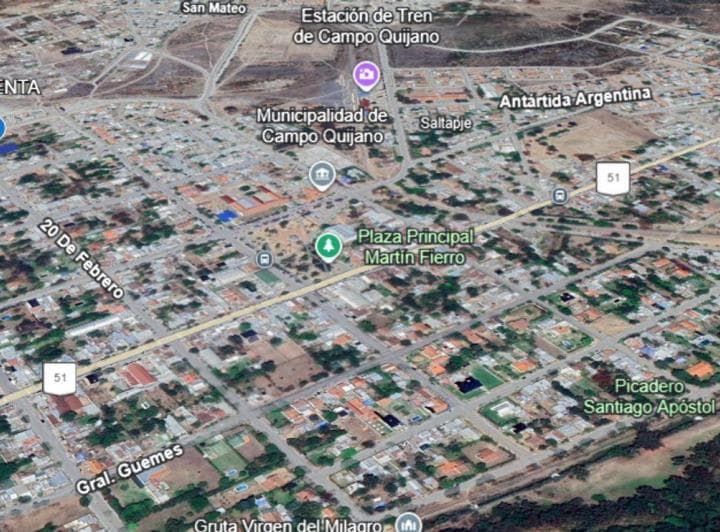 Venta Galpón Cerrado en Quijano, Zona Borax - 3 Dorm - 3