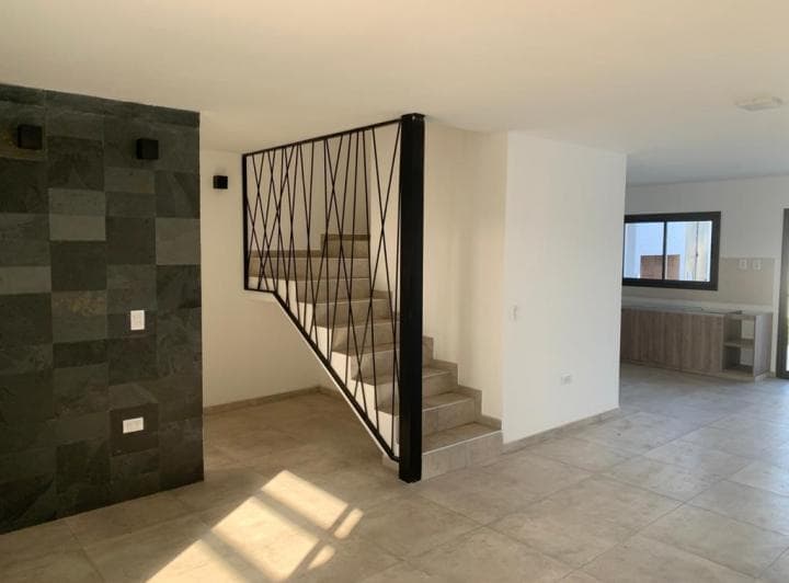 Alquilo Dúplex 3 Dorm. en Docta Etapa 1 - 3 Baños Ingreso Para Vehículo Patio C/asador - 3