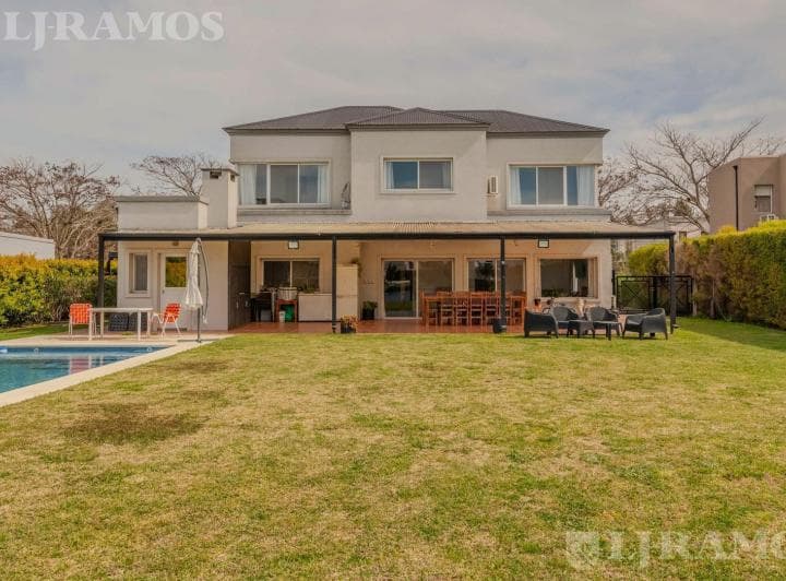 Casa a La Laguna con 4 Dorm. en Venta en Santa Teresa - 5