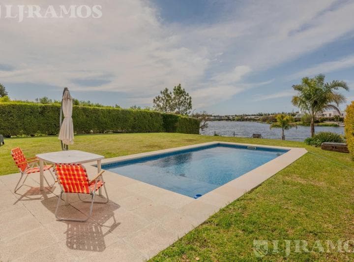 Casa a La Laguna con 4 Dorm. en Venta en Santa Teresa - 4