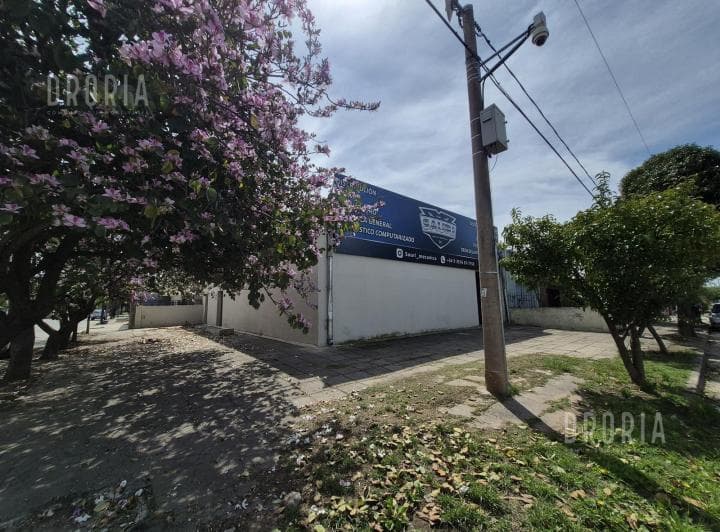 Galpon Necochea Esq Baradero (Zona o'Higgins) - 4