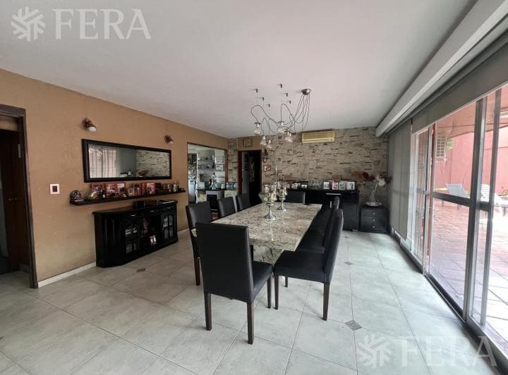 Venta Casa con 5 Ambientes en Wilde con Cochera y Piscina - 5