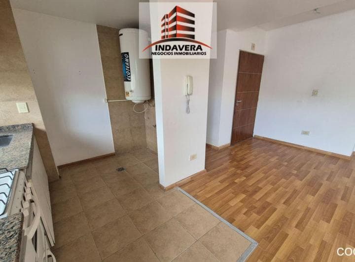 Oportunidad - 2ambientes Al Contrafrente con Balcón - 46 m² Totales - Caseros Centro - 5