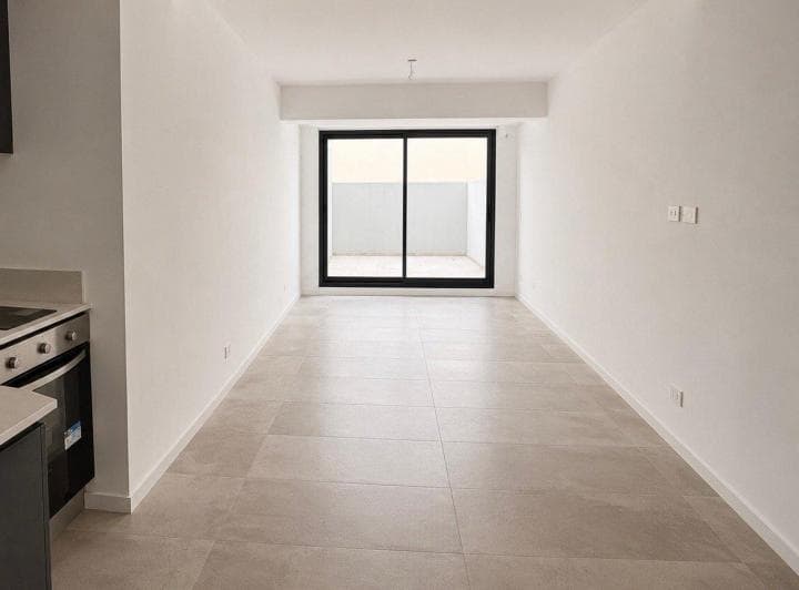 Venta Departamento Monoambiente con Patio Nuevo a Estrenar Barrio Norte - 2