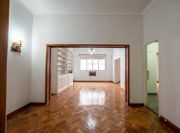 Venta - 5 Ambientes - Recoleta - 2