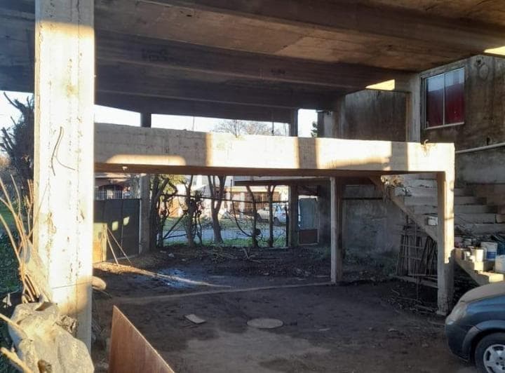 Venta Losa Hormigon Estructural 240 m, 2 Pisos C/ Techo, Escaleras, Lote 270 m. (Ap Super Chino) - 3