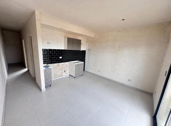 Departamento 2 Ambientes con Balcon en Venta - 2