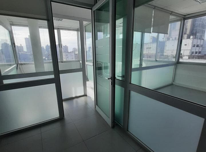 Venta - Oficina Premium - Piso Semi Exclusivo - Centro, Rosario - 3