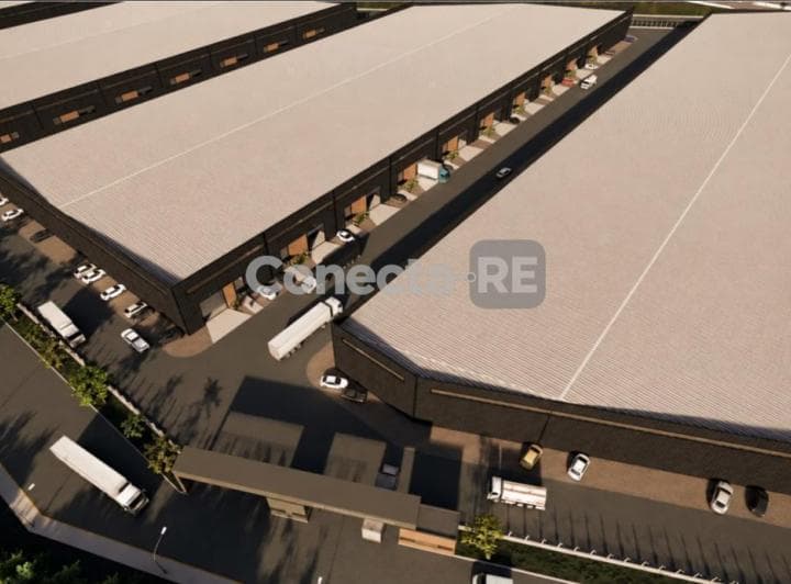 Depósito 841 m² a Estrenar en Alquiler Dentro de Predio Cerrado en Panamericana y Buen Ayre - 2