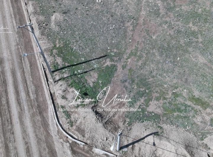 Terreno Comercial en Venta en Distrito Vecinal Noreste - 3
