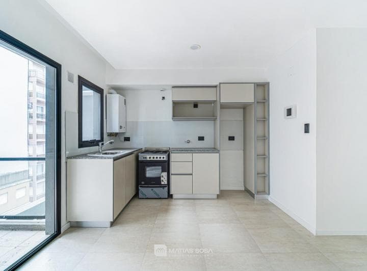 Venta - Departamento - 2 Ambientes - Cochera - a Estrenar - Zona Güemes - 4