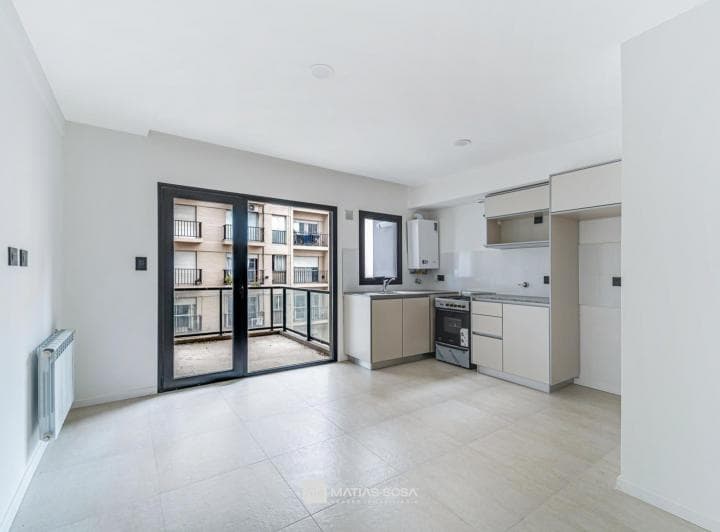 Venta - Departamento - 2 Ambientes - Cochera - a Estrenar - Zona Güemes - 3