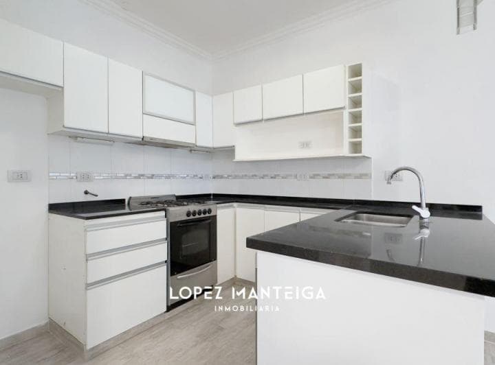 PH 3 Ambientes en Pb con Patio en Venta - 5