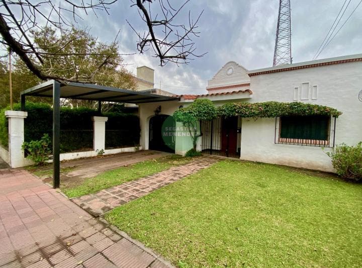 Casa Dpto - Una Planta - Apto Crèdito Cerro de Las Rosas Casas en Venta - 2