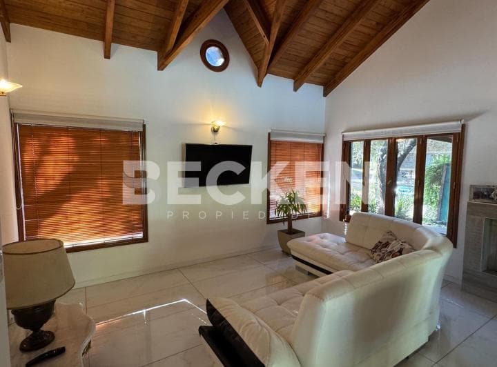 Casa en Venta Lomas de La Carolina Dorm. en Planta Baja - 3